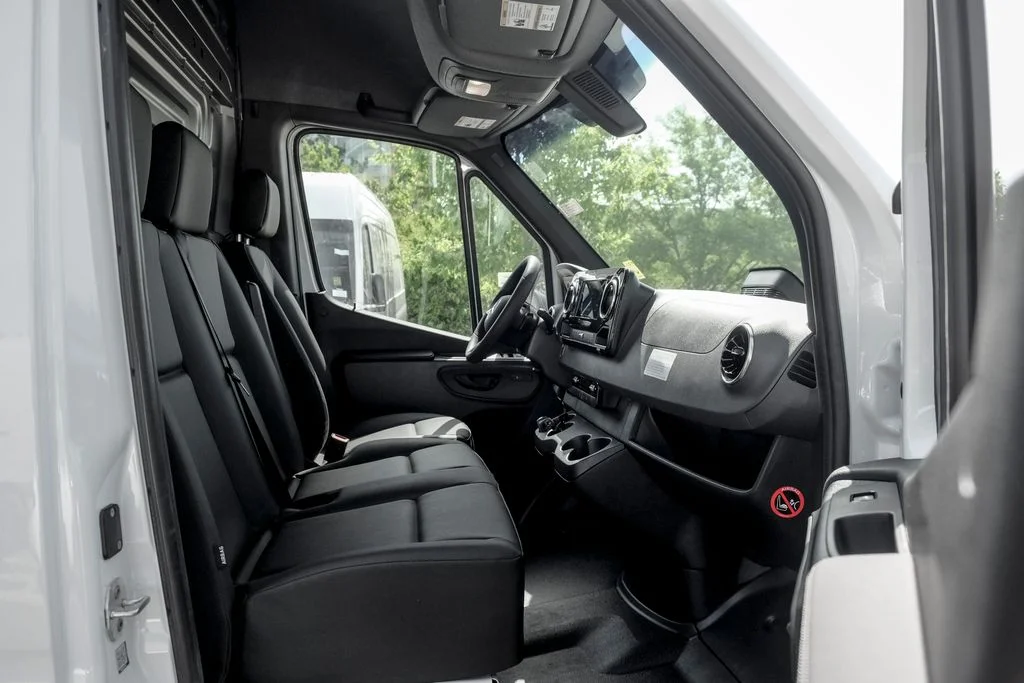 New 2026 Arctic White Mercedes-Benz Cargo 170 WB image 18