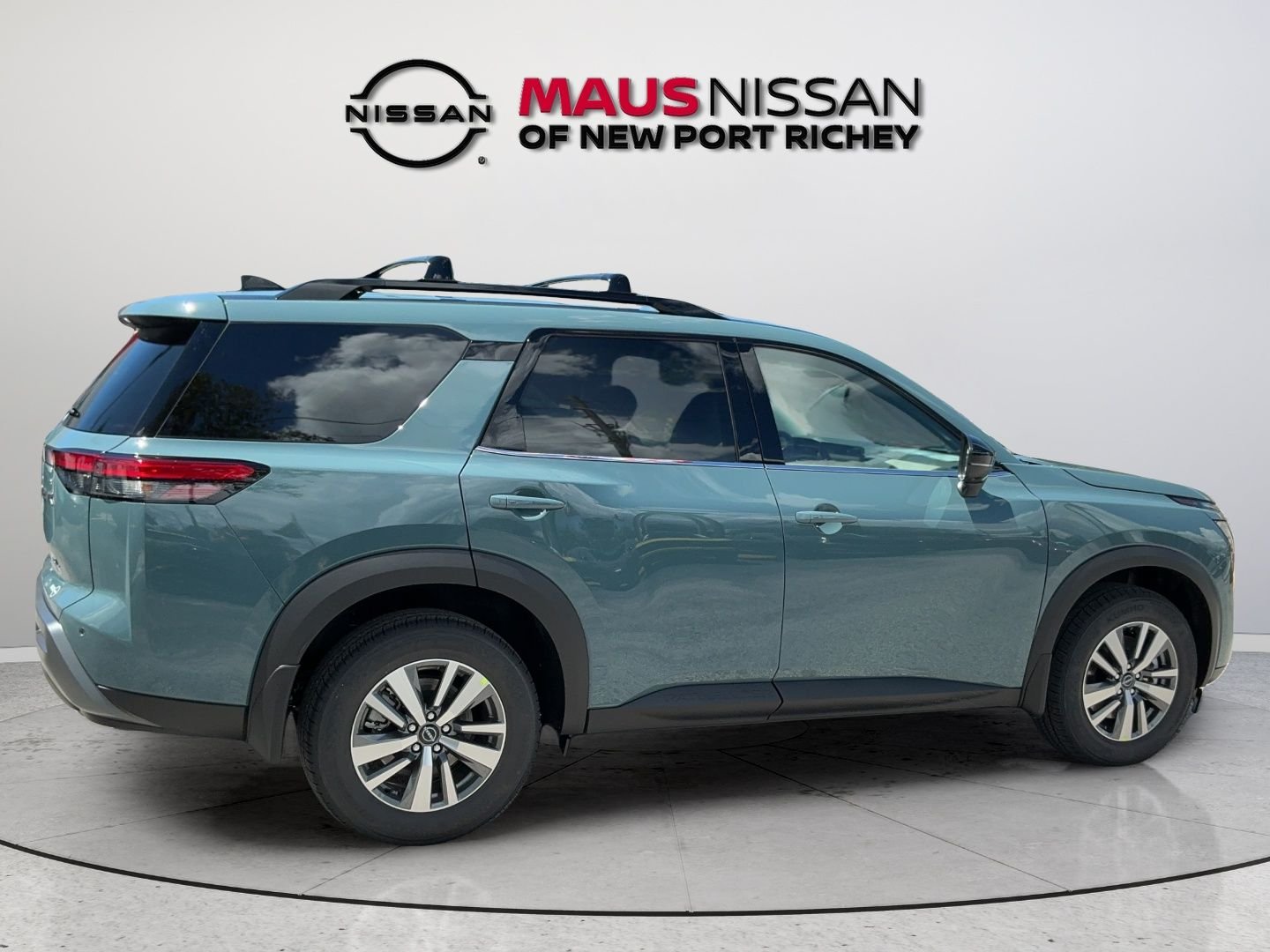 New 2026 Green Nissan SL image 12