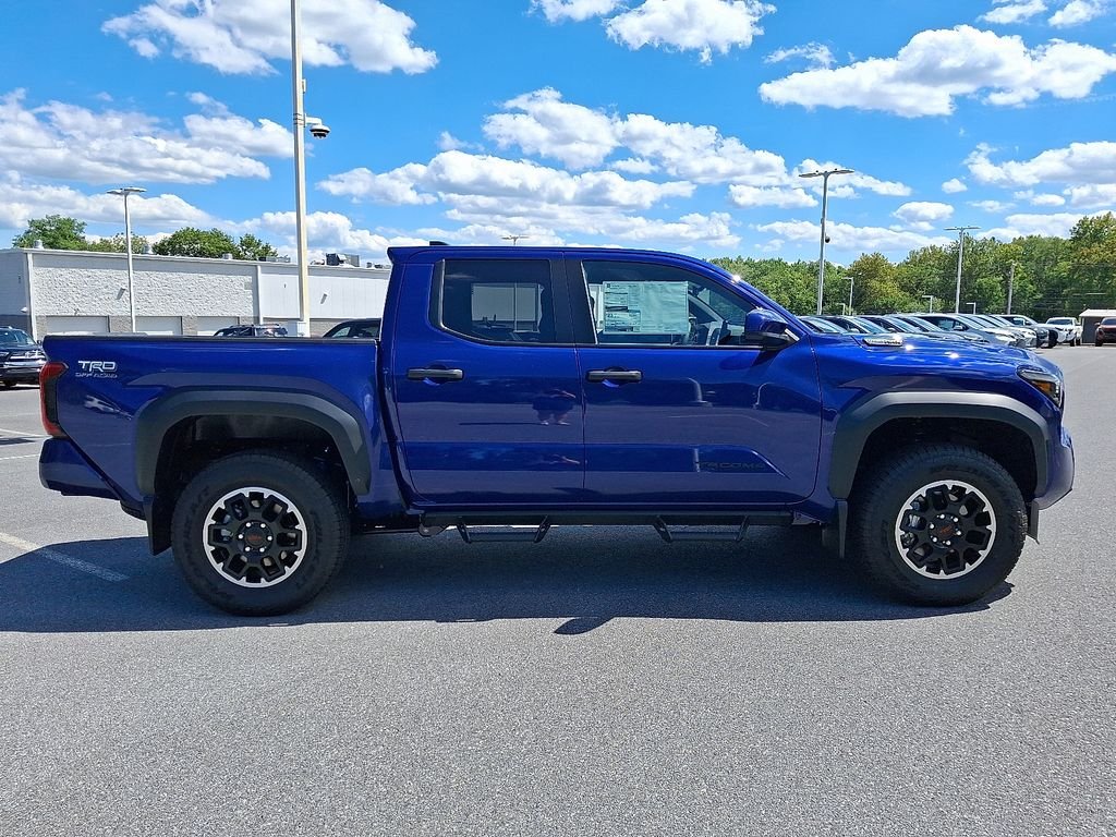 2025 Toyota Tacoma TRD Off Road - Photo 6