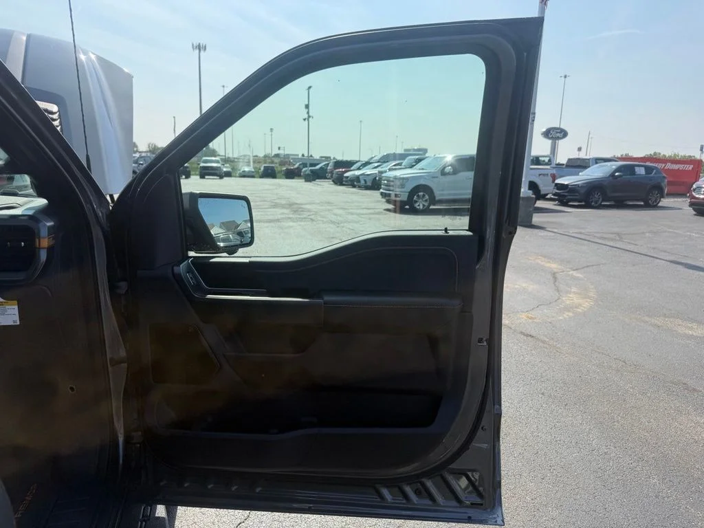 New 2026 Carbonized Gray Metallic Ford Tremor® image 64