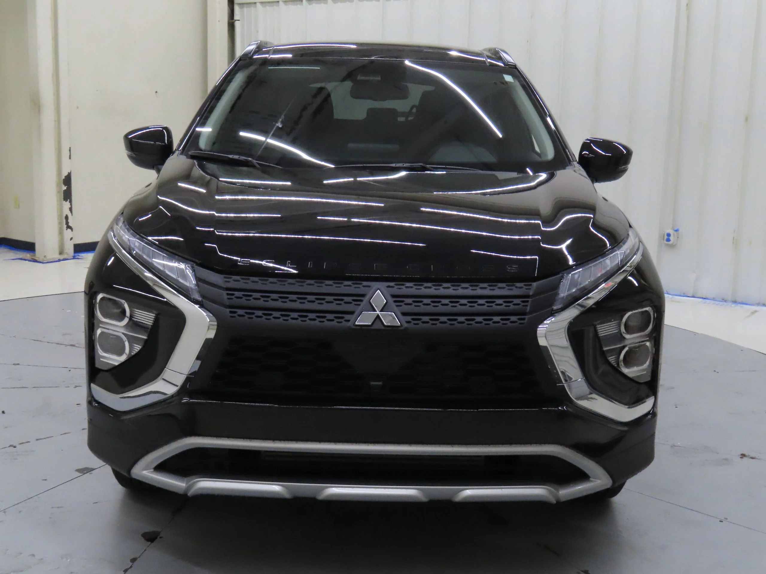 New 2026 Black Mitsubishi SE image 9
