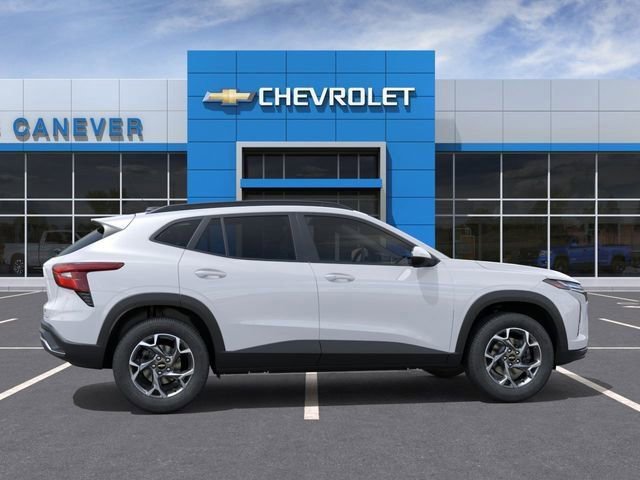 2026 Chevrolet Trax LT - Photo 6