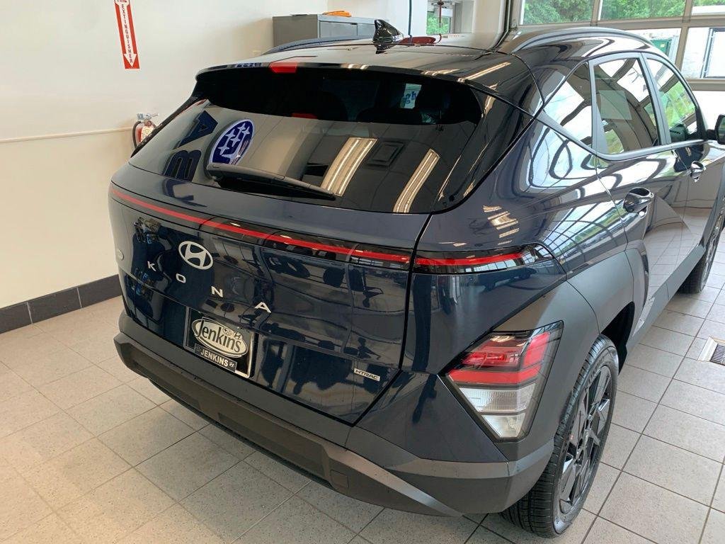 New 2026 Blue Hyundai SEL Sport AWD image 15