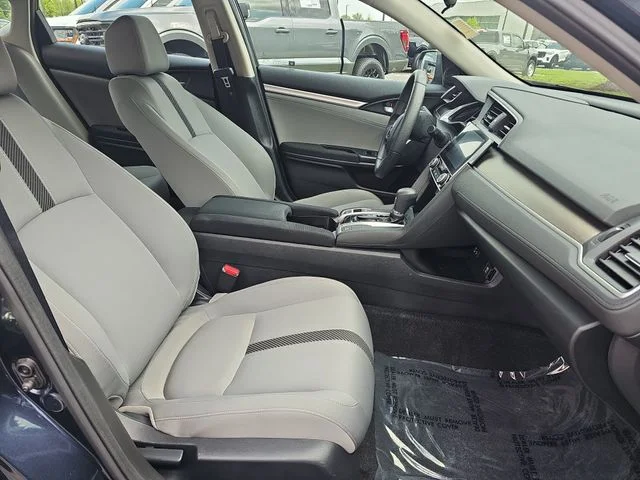 Used 2016  Honda EX-T image 10