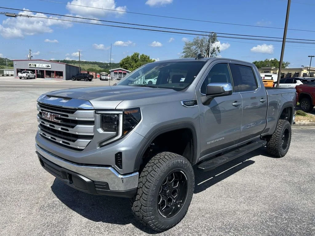 New 2026 Sterling Metallic GMC SLE image 8