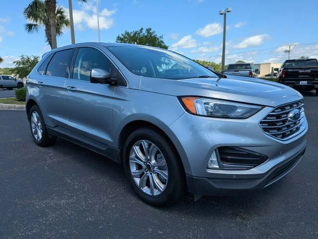 Used 2024 Silver Ford Titanium image 2