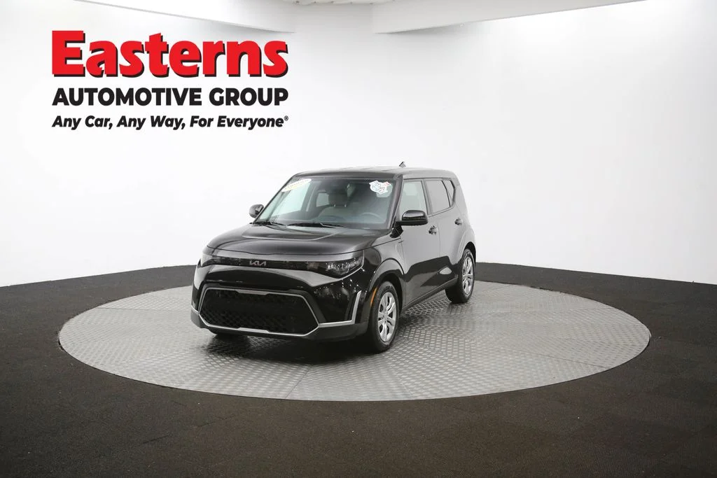 Used 2023 Black Kia LX image 53
