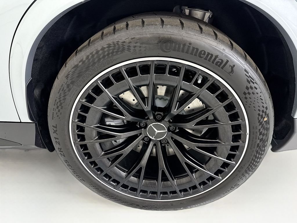 New 2026 Cirrus Silver Metallic Mercedes-Benz GLC 43 AMG® image 31