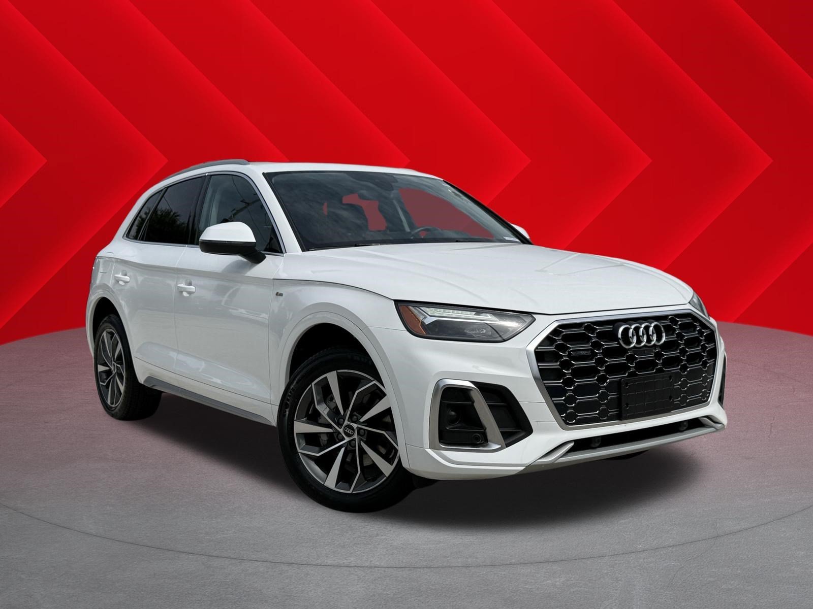 2023 Audi Q5 45 Premium Plus's photo