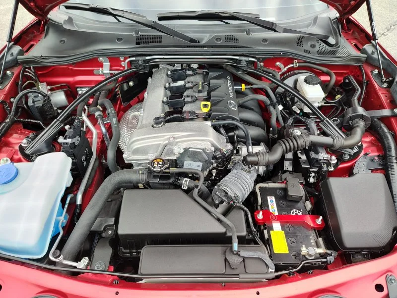 Used 2022 Red Mazda Grand Touring image 37