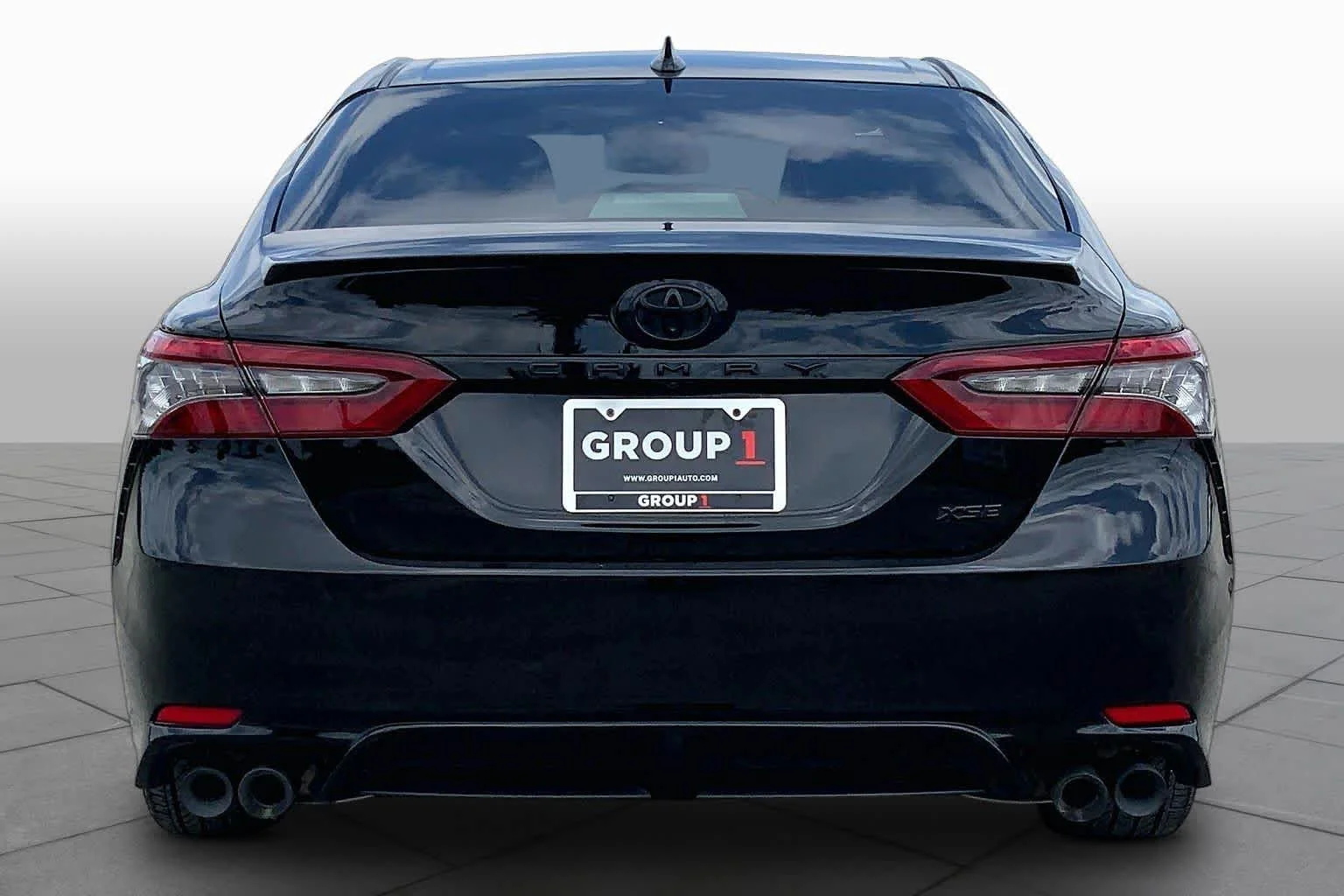 Used 2021 Midnight Black Metallic Toyota XSE image 5