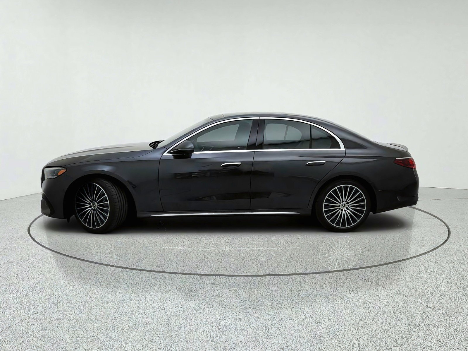New 2027 Graphite Grey Metallic Mercedes-Benz E 350 RWD Sedan image 40