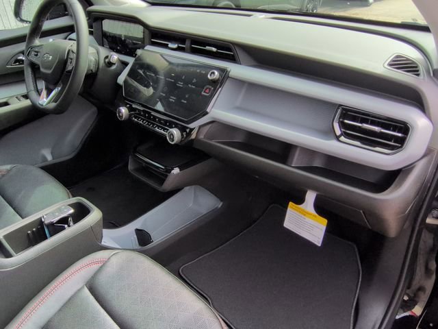 2027 Chevrolet Bolt RS - Photo 28