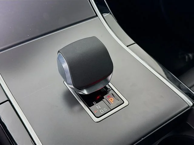 New 2026 Zadar Grey Land Rover S image 19