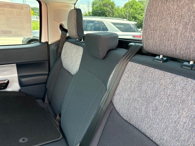New 2026 Oxford White Ford XLT image 16