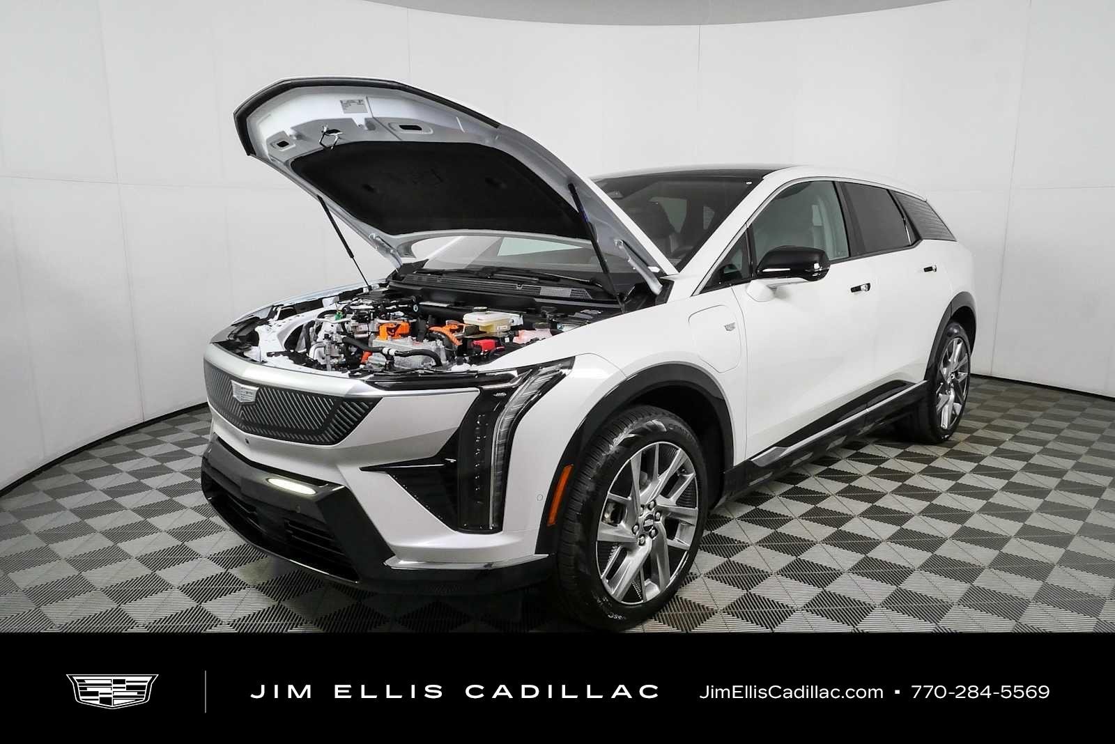 Certified Used 2025 Crystal White Tricoat Cadillac Luxury 1 image 33