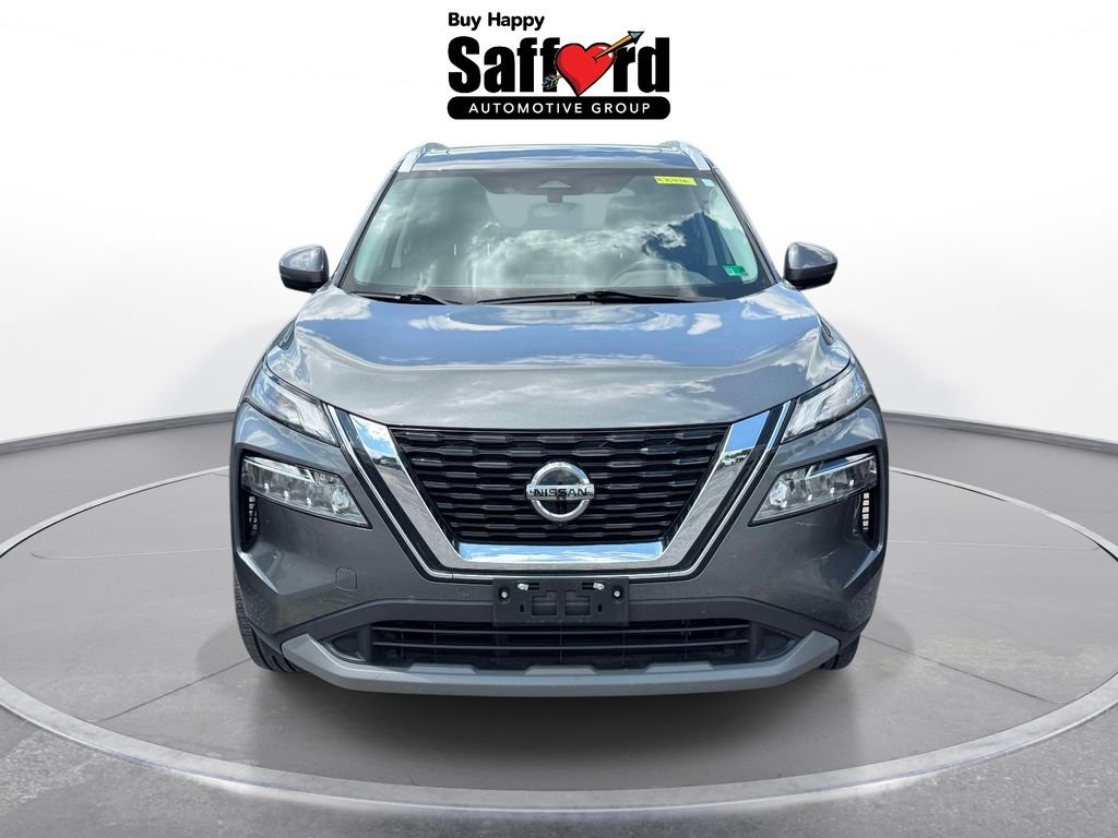 Used 2021 Gray Nissan SV image 11