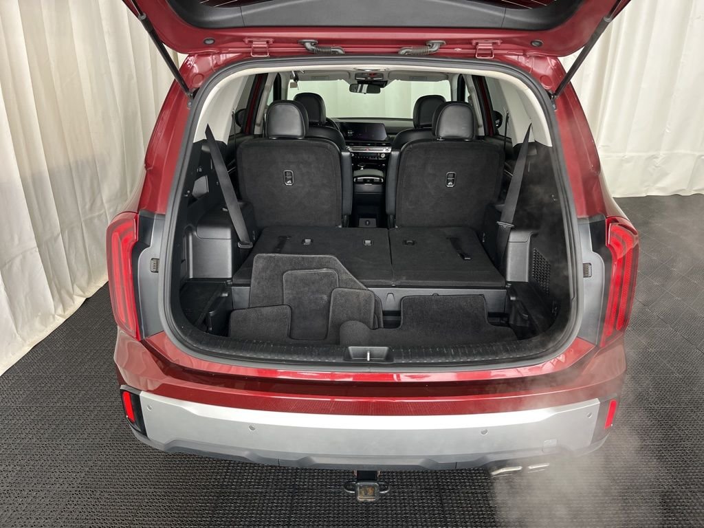 2023 Kia Telluride S - Photo 28