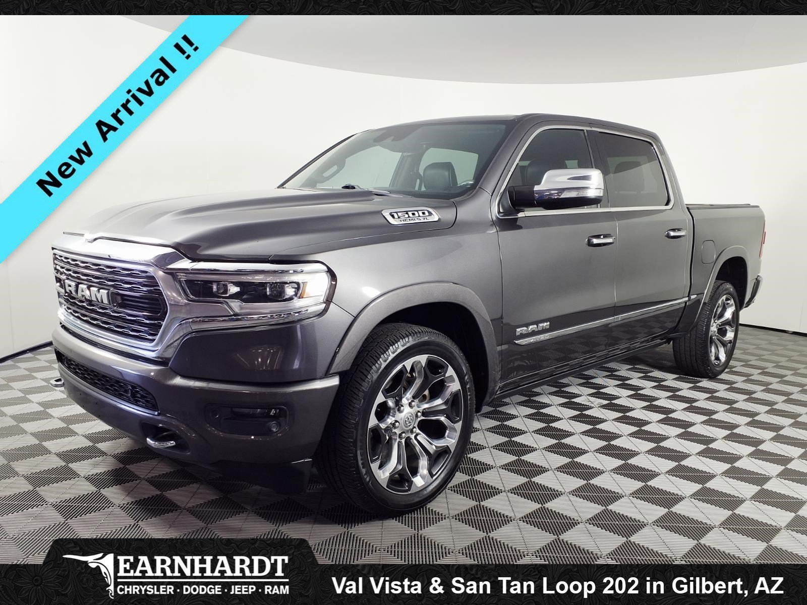 2019 RAM 1500 Limited 4x4 Crew Cab 5'7's photo