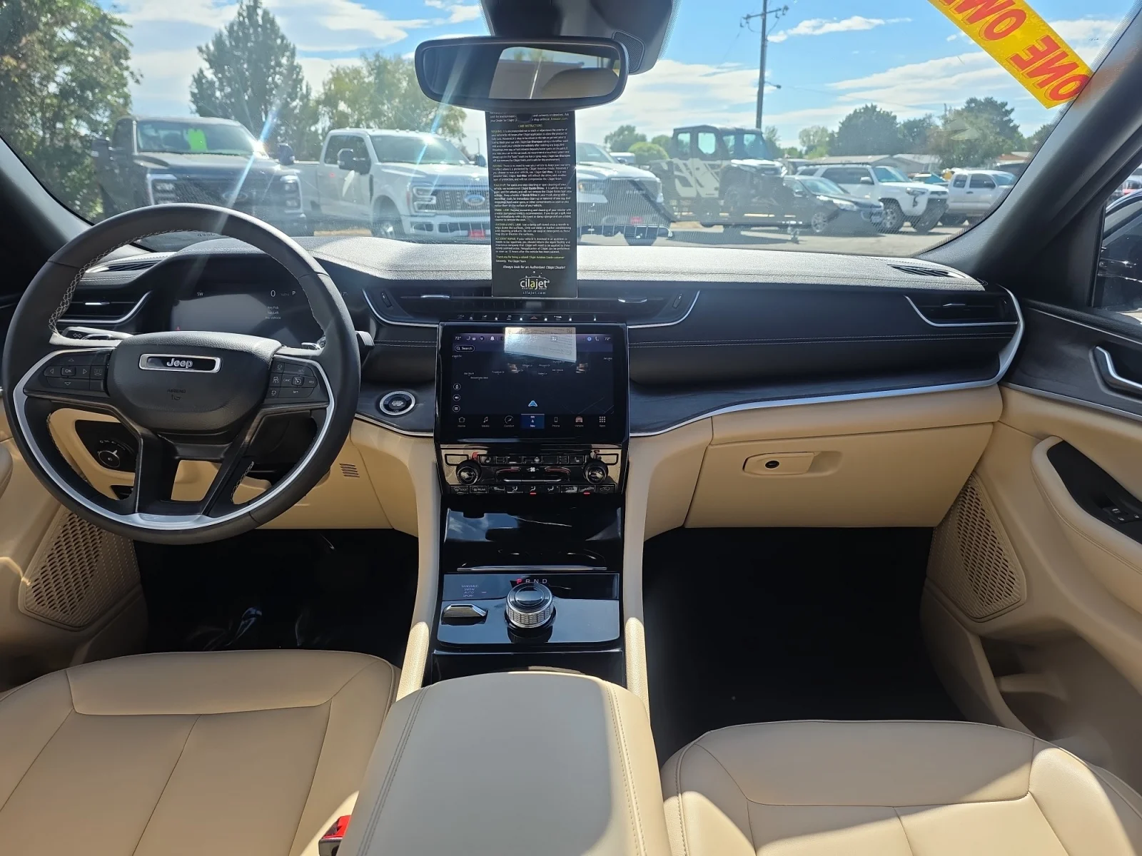 Used 2023 Bright White Clearcoat Jeep Limited image 18
