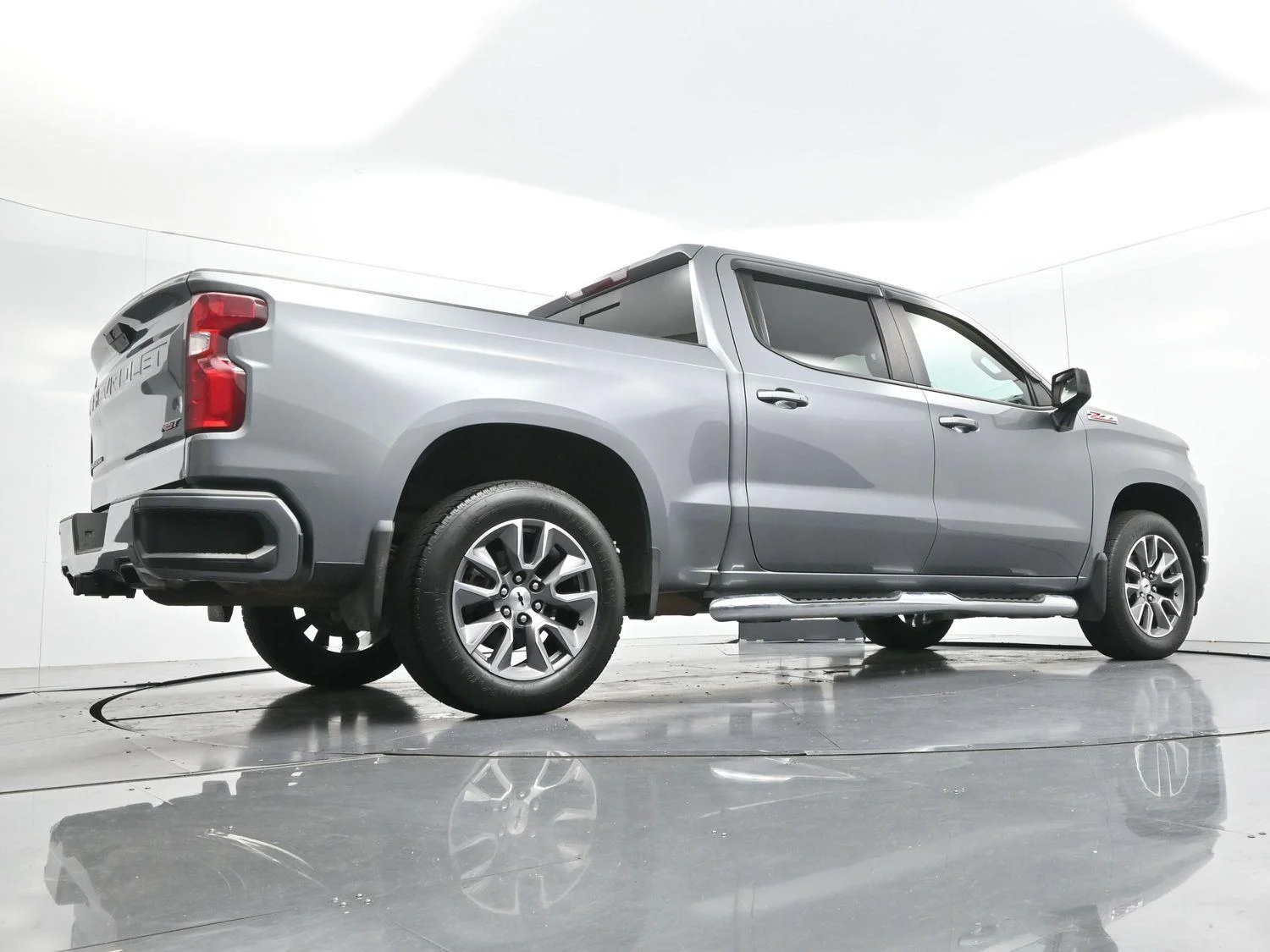 Used 2020 SATIN STEEL METALLIC Chevrolet RST image 50