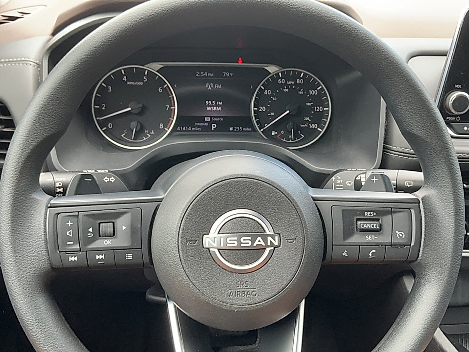 Used 2022 Glacier White Nissan S FWD image 8