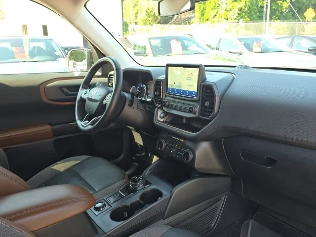 Used 2022  Ford Outer Banks image 21