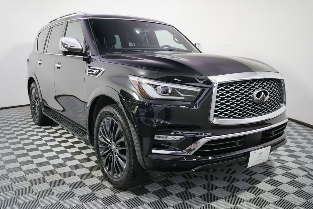 Used 2022 Black Obsidian INFINITI Sensory image 9