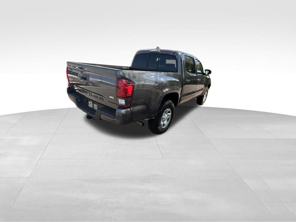 Used 2023 Gray Toyota SR image 9