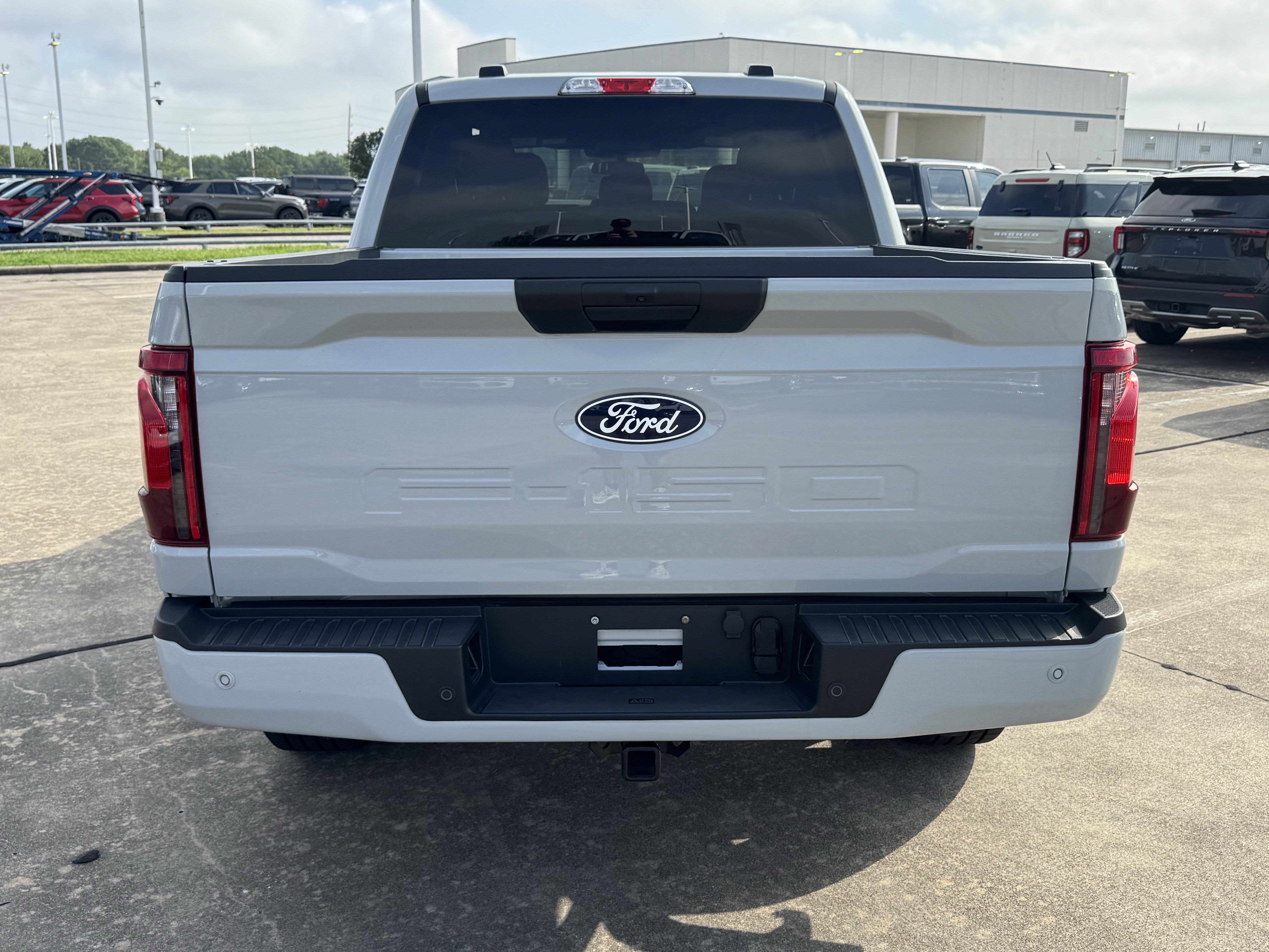 New 2026 Avalanche Ford STX image 8