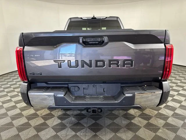 Used 2022 Gray Toyota SR5 image 22