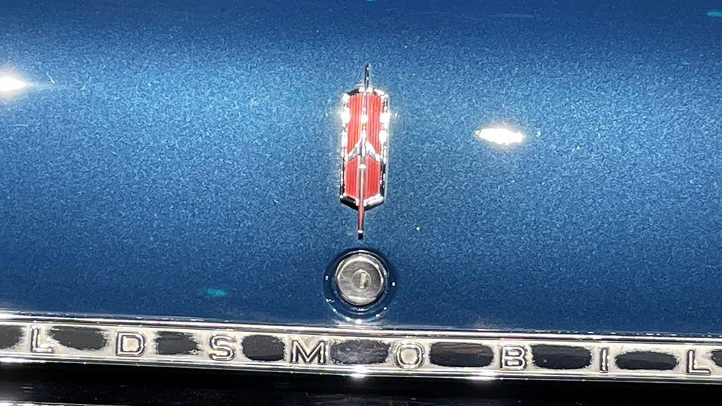 Used 1968  Oldsmobile Supreme image 17