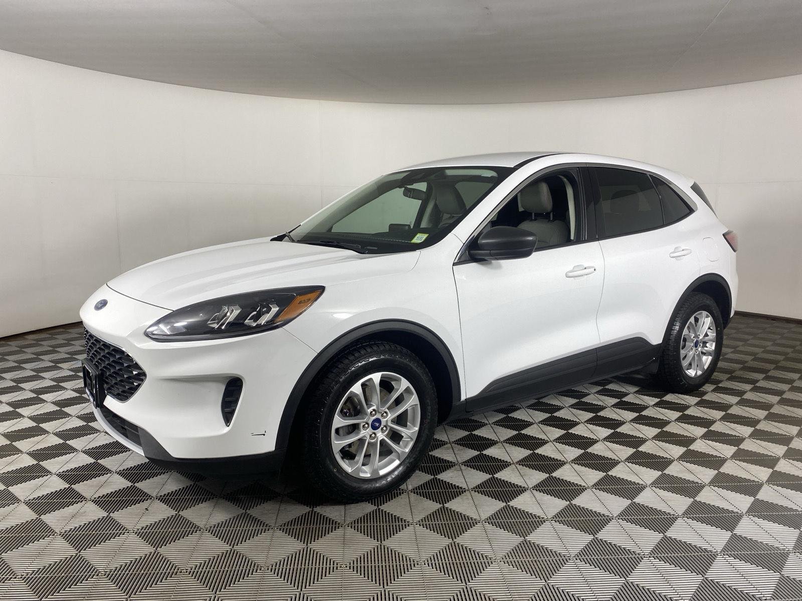 Used 2022 Oxford White Ford  image 6