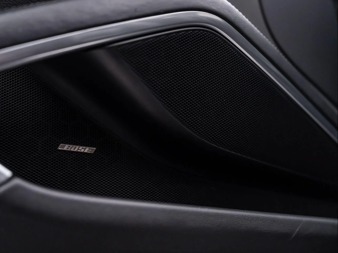 Used 2016 Black Porsche Carrera image 31