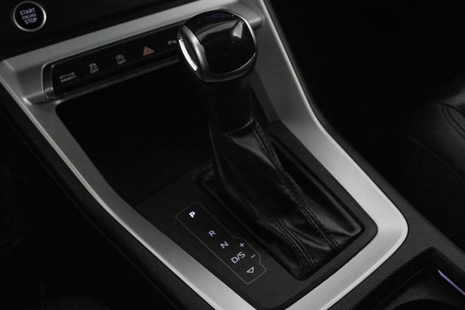 2023 AUDI Q3 - Image 23