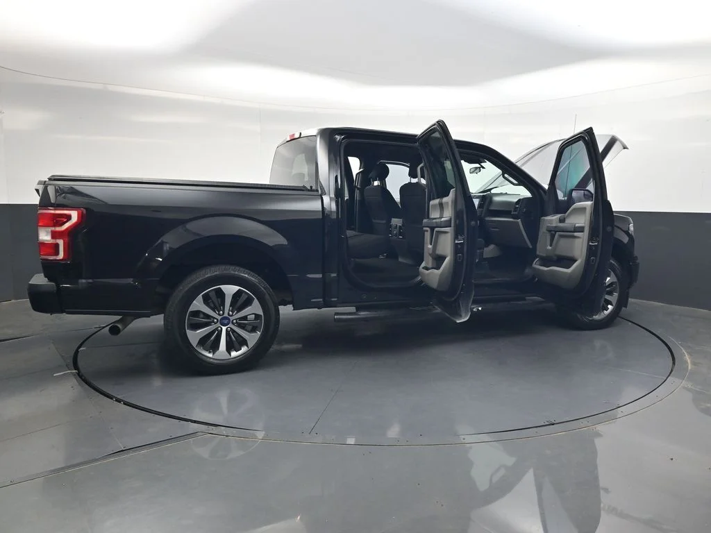 Used 2019 Black Ford XL image 39