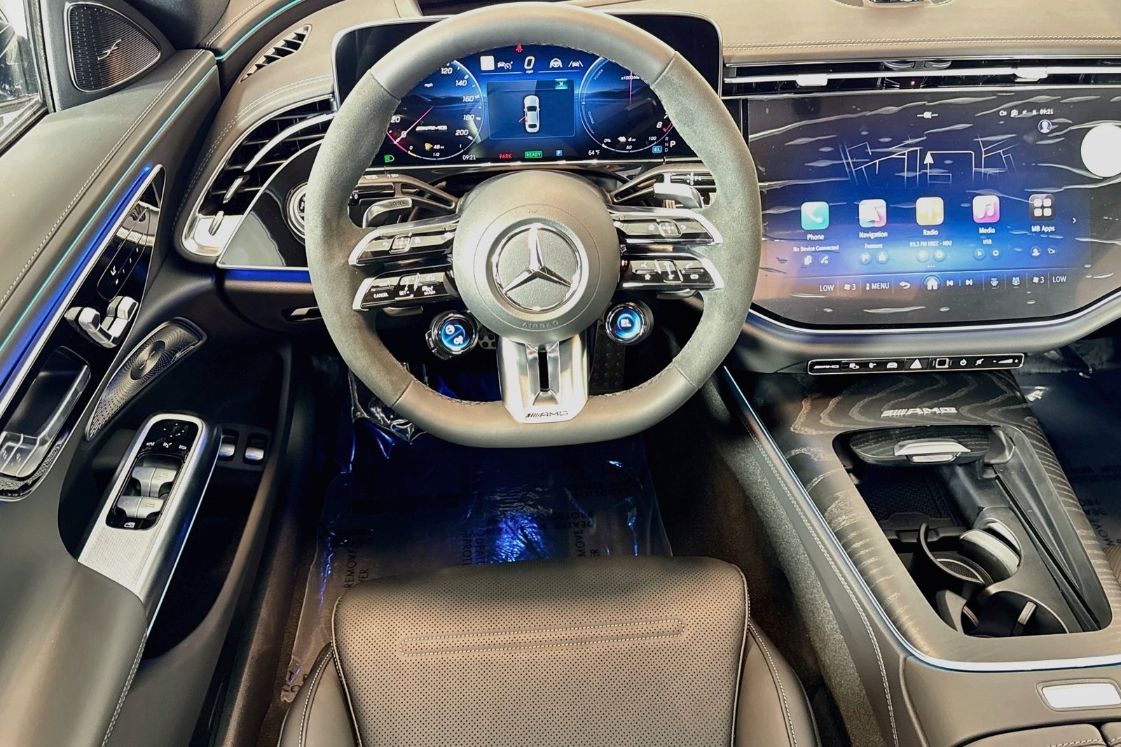 New 2027 Obsidian Black Metallic Mercedes-Benz AMG® E 53 Hybrid image 19