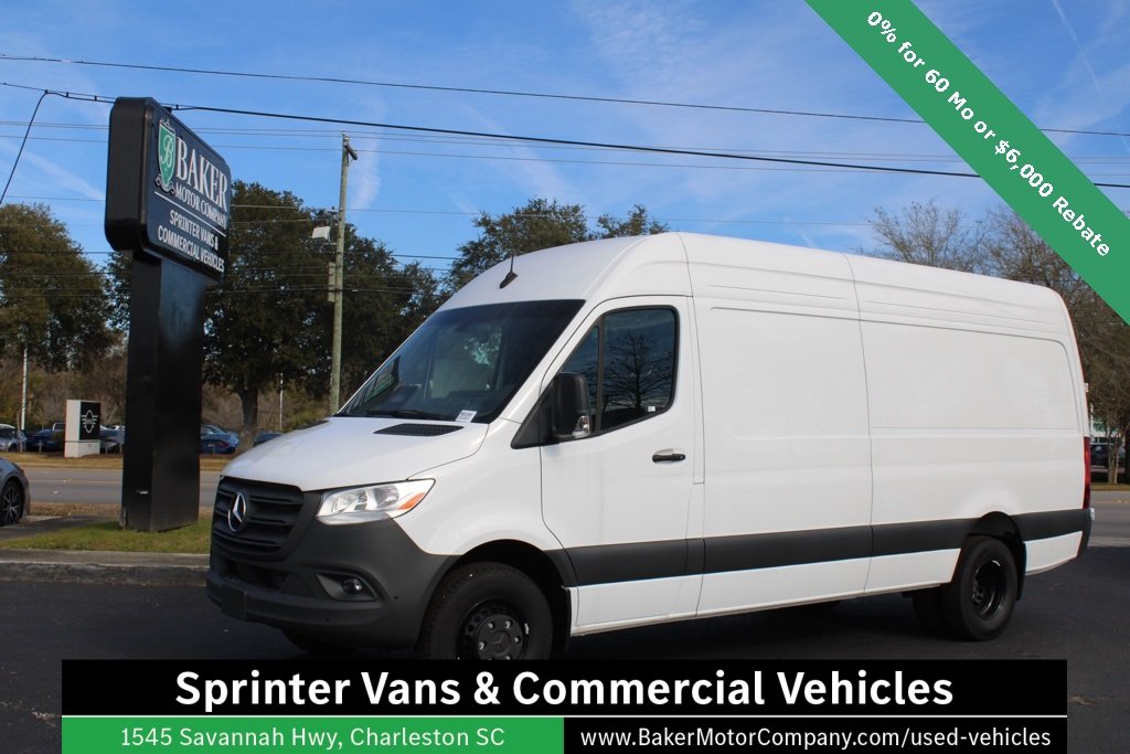 2025 Mercedes-Benz Sprinter Cargo Van