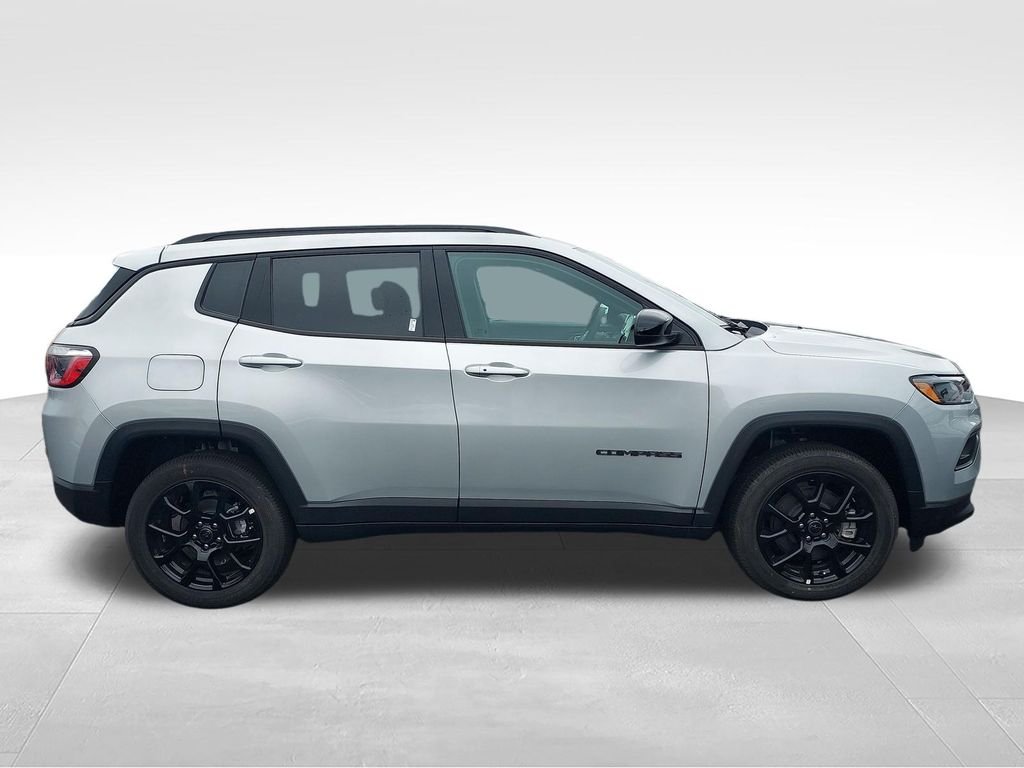 New 2026 Silver Jeep Latitude image 6