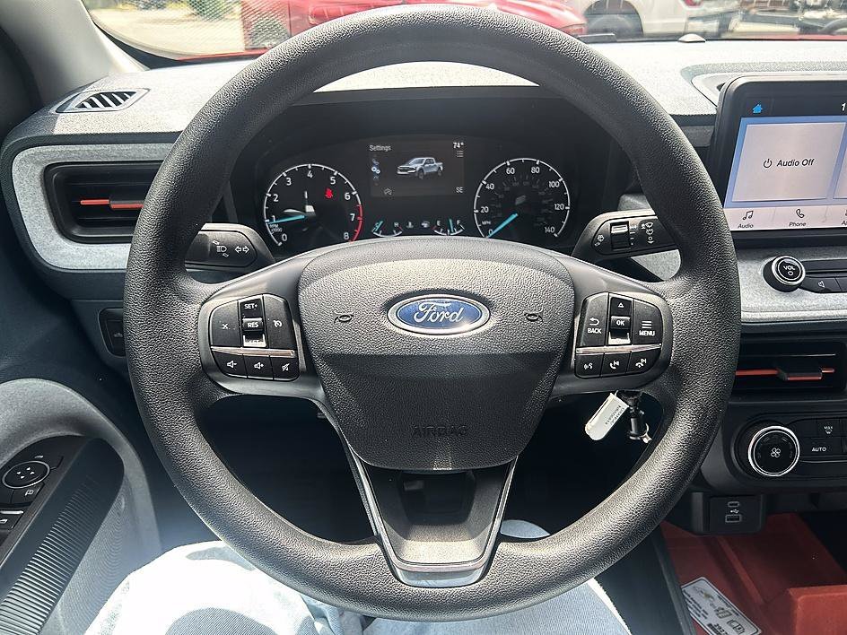Used 2022 Chili Pepper Red Ford XLT image 14