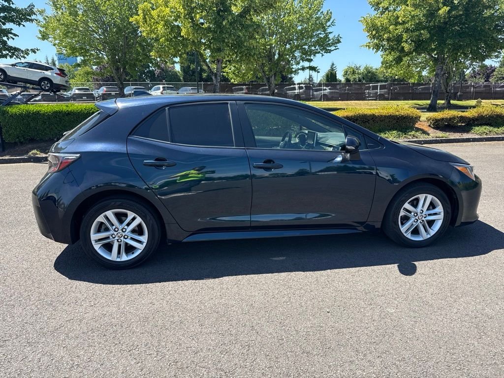 Used 2021 Galactic Aqua Mica Toyota SE image 8