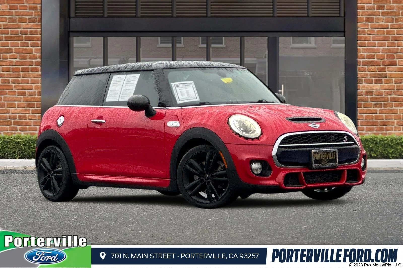 2017 MINI Cooper
