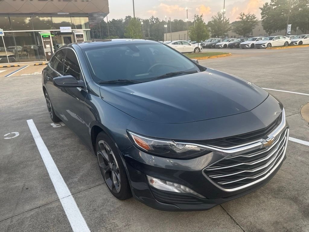 2021 Chevrolet Malibu 1LT's photo