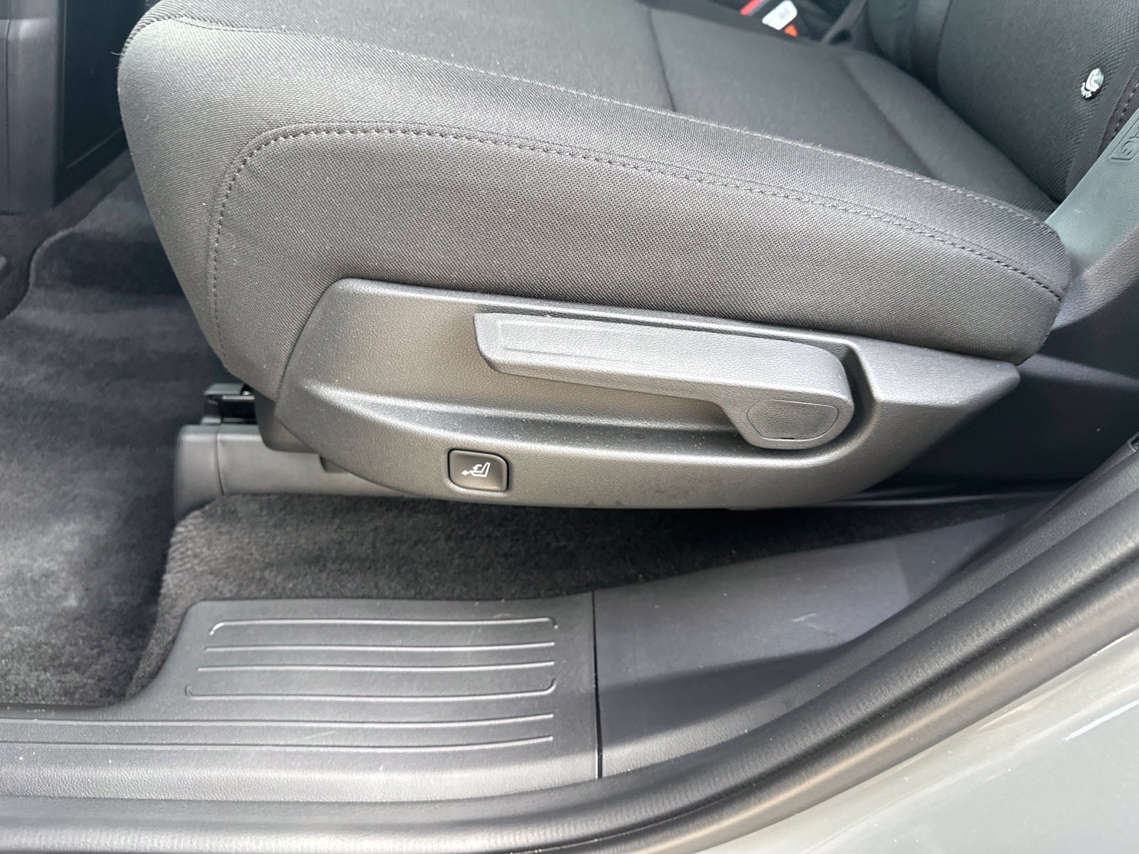 Certified Used 2026 Gray Hyundai SE image 16