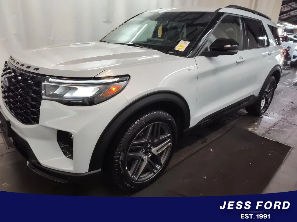 2026 Ford Explorer ST-LINE 4WD's photo