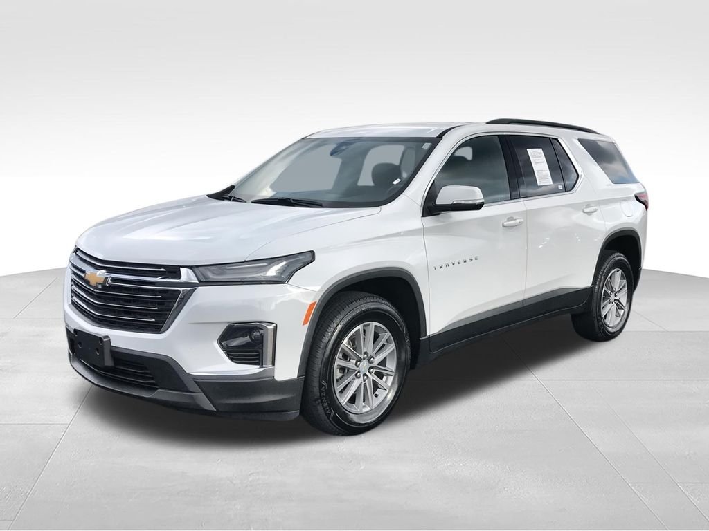 Used 2023 White Chevrolet LT image 4