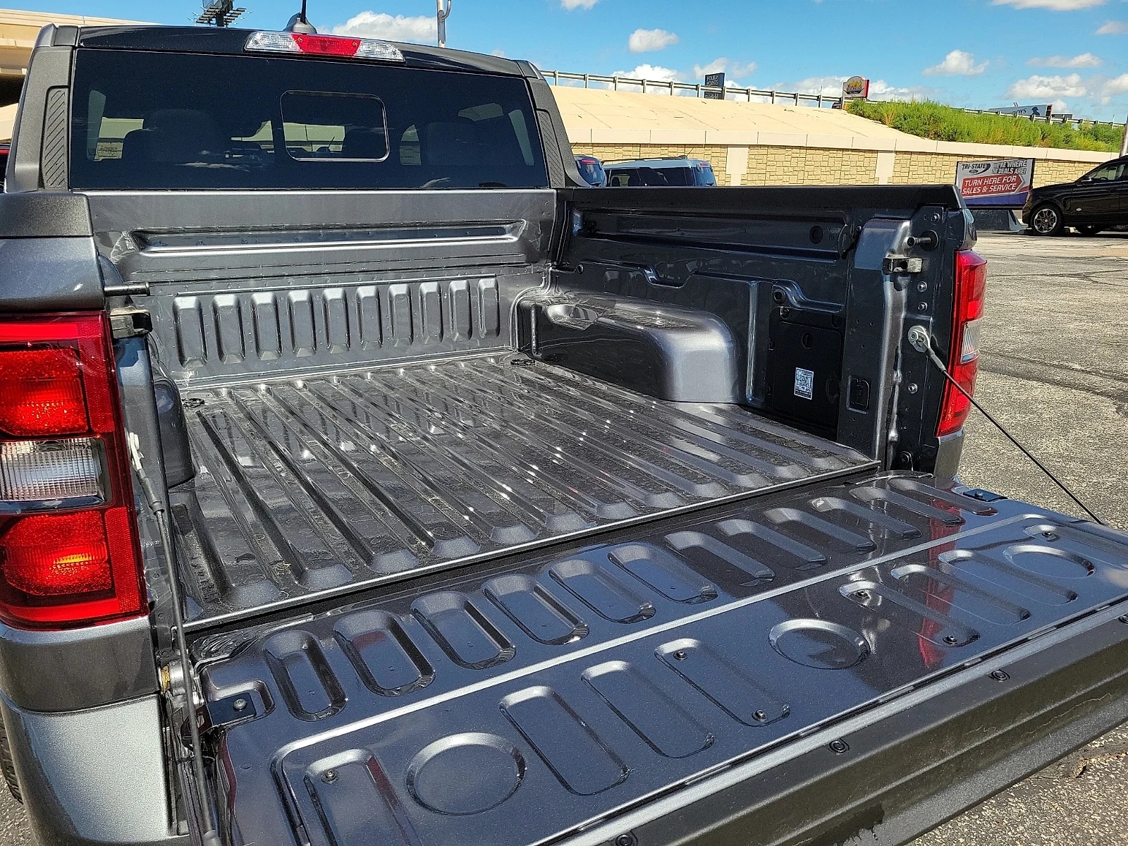 New 2026 Carbonized Gray Metallic Ford Lobo image 8
