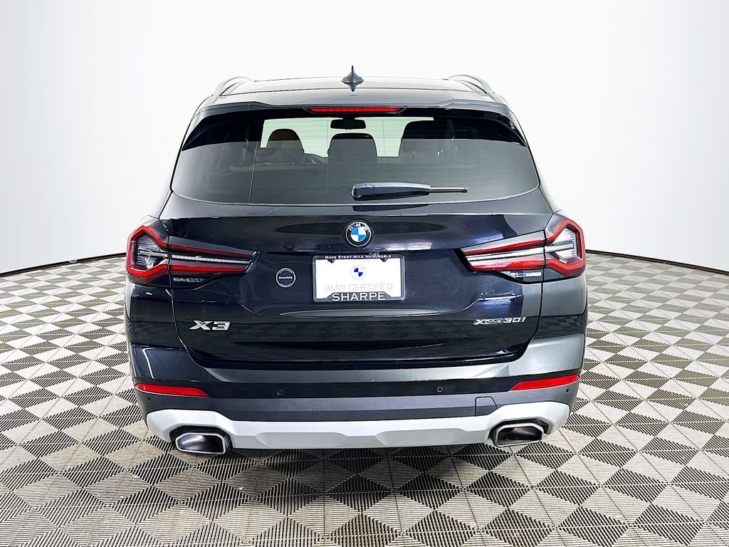 Used 2023 Black Sapphire Metallic BMW xDrive30i image 6