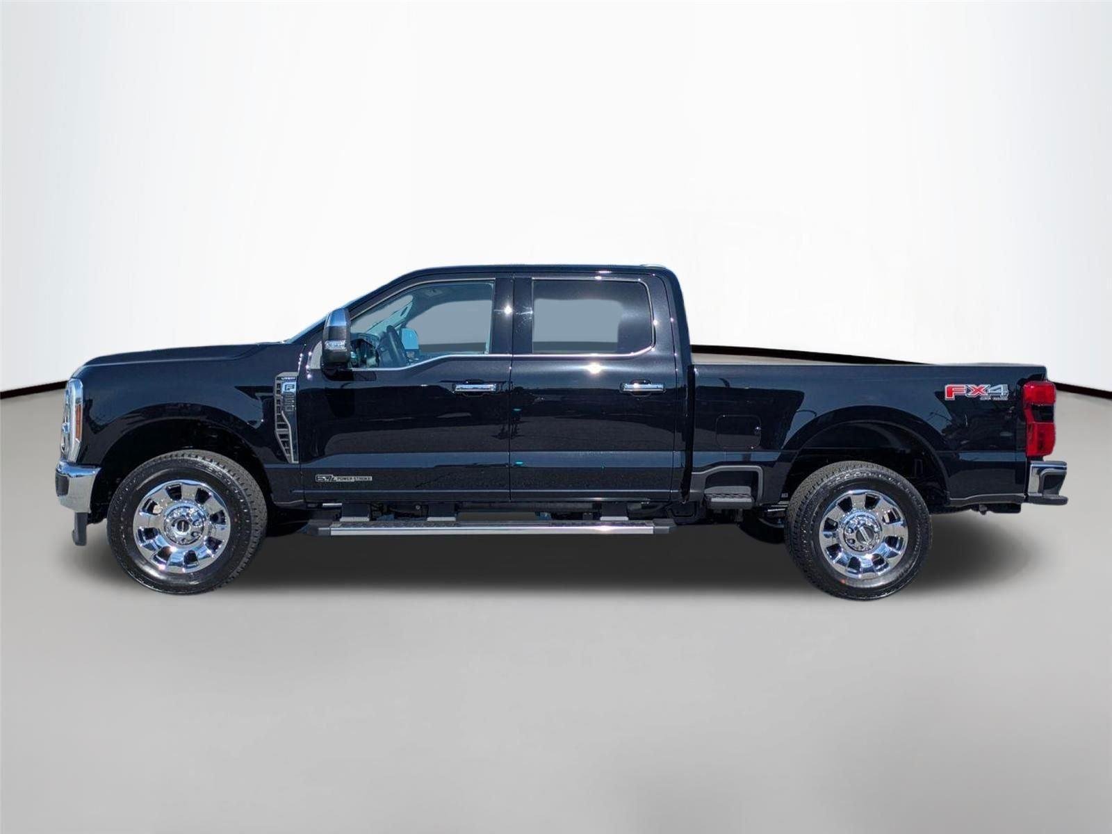 New 2026 Agate Black Metallic Ford F-250® Lariat® image 8