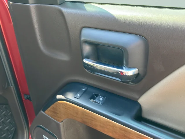 2018 Chevrolet Silverado 1500 LTZ - Photo 31